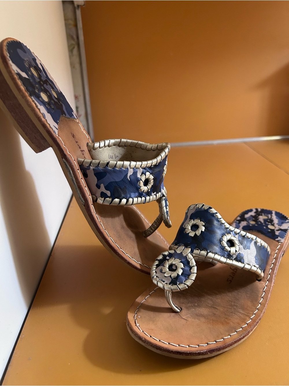 Jack Rogers, Navy Blue Camo With Silver Whipstitch Details Sandals, Size 8M